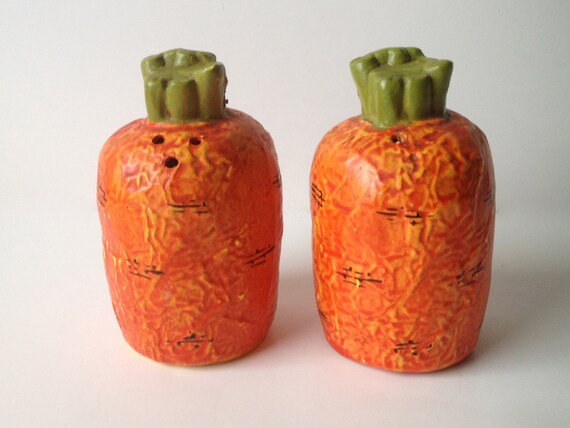 Vintage Carrot Salt And Pepper Shakers