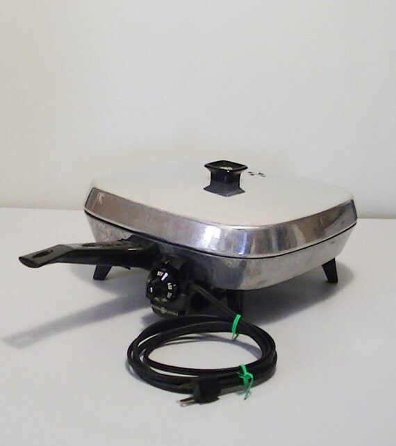 Vintage Automatic Electric Fry Pan by General Electric GE