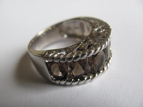 Vintage Sterling Silver Ring - Made in Thailand - Seven inset Grey ...