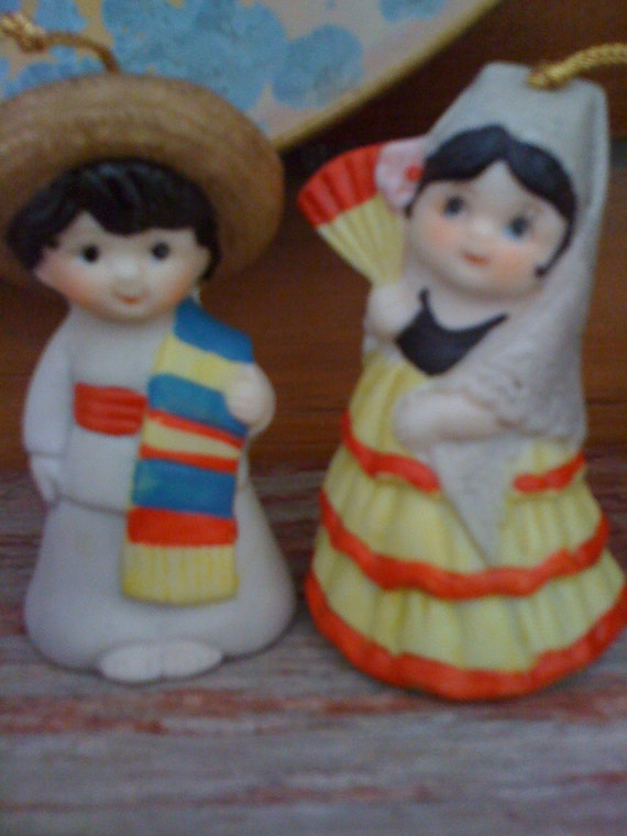 little mexican figurines