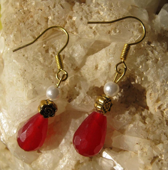 Handmade Gold Hook Earrings with Facetted Ruby, White Pearl & Rose by IreneDesign2011