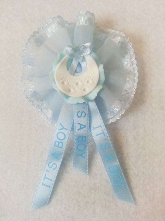 12 Adorable Baby Shower Corsage // Capias// Baby Shower Favors