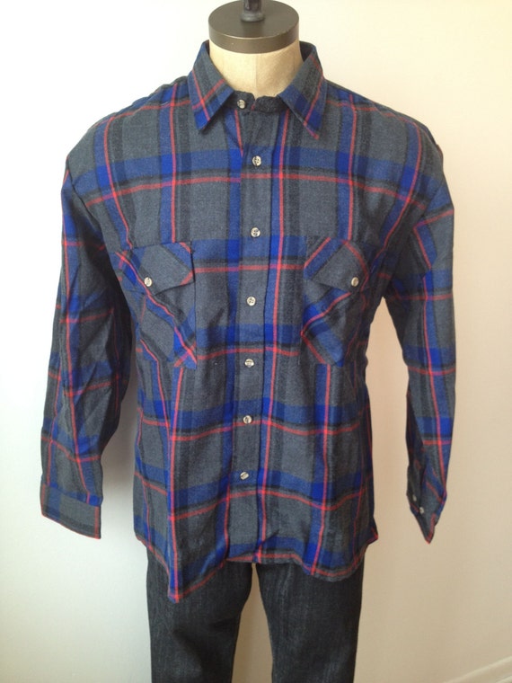 Vintage MENS Midwest Clothing Company plaid flannel shirt