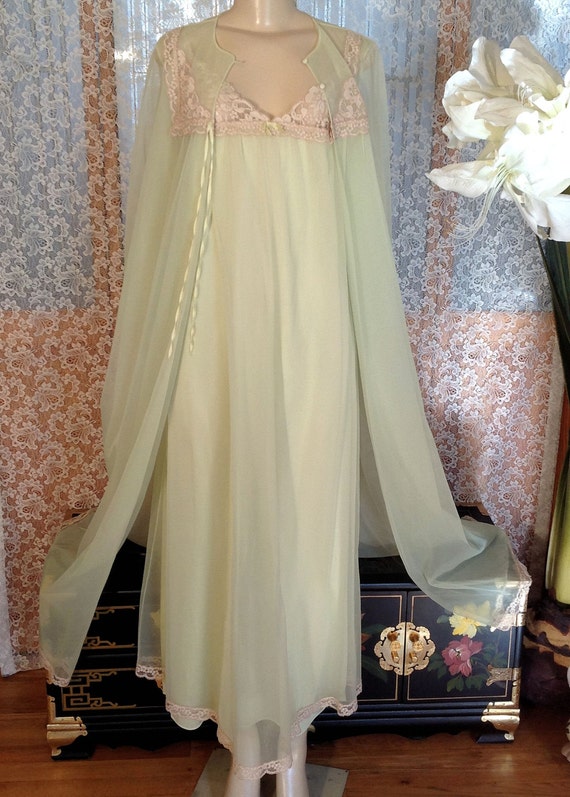 Rare 4-Layered Chiffon Super Sheer Peignoir by MarjVintageTouch