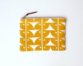 ava medium zipper pouch - gold