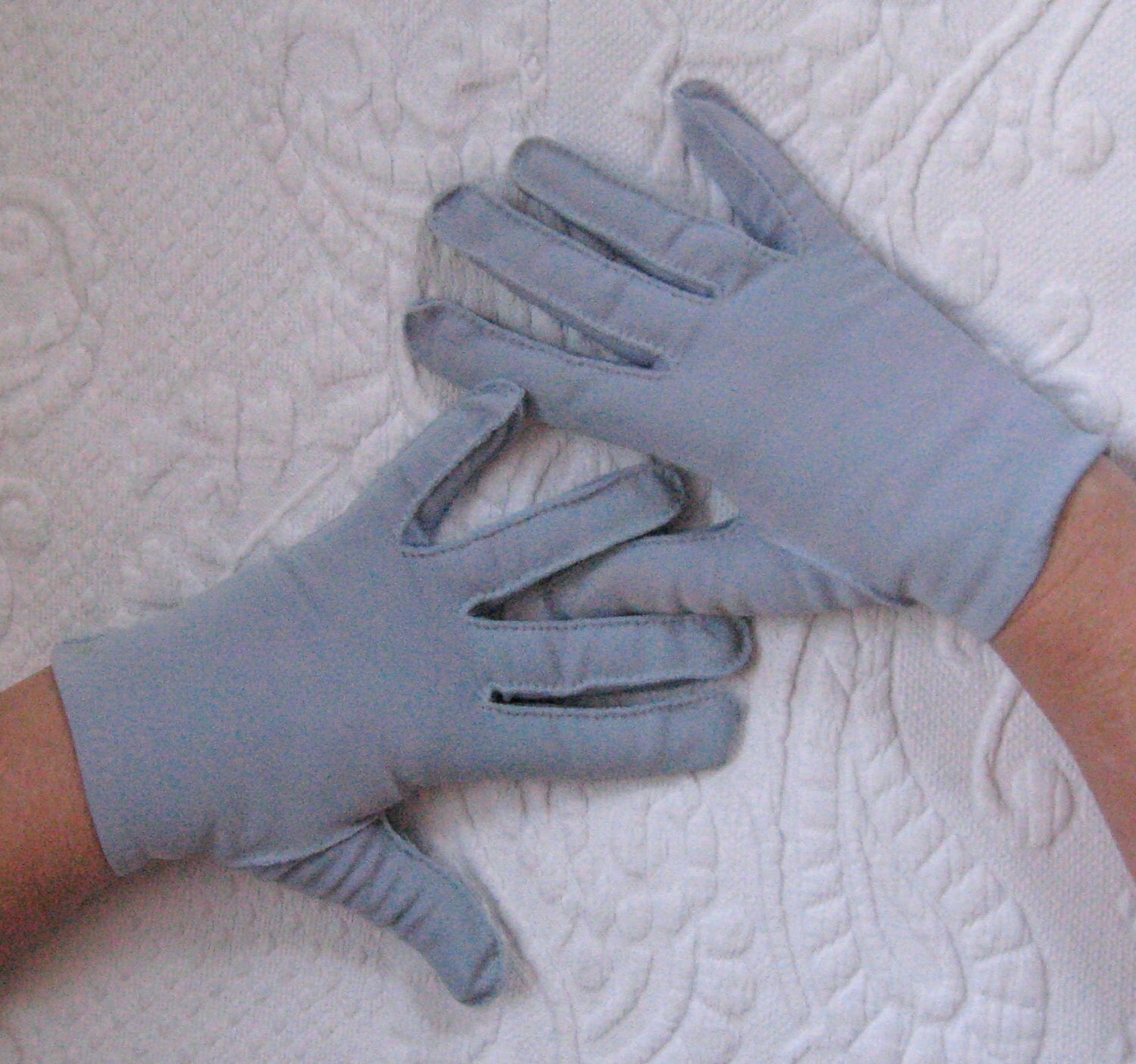 Baby Blue Gloves Haute Juice