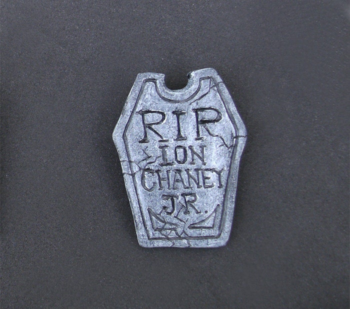 Lon Chaney Jr Grave Stone Sculpted Brooch Pin by dreamtrappings