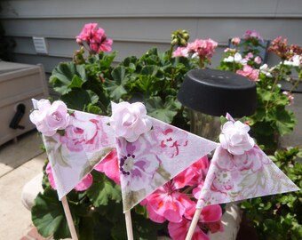 Cupcake Flags - 12 Fabric Shabby Cupcake Chic Wildflower Rose Ashwell Floral - Cake Toppers