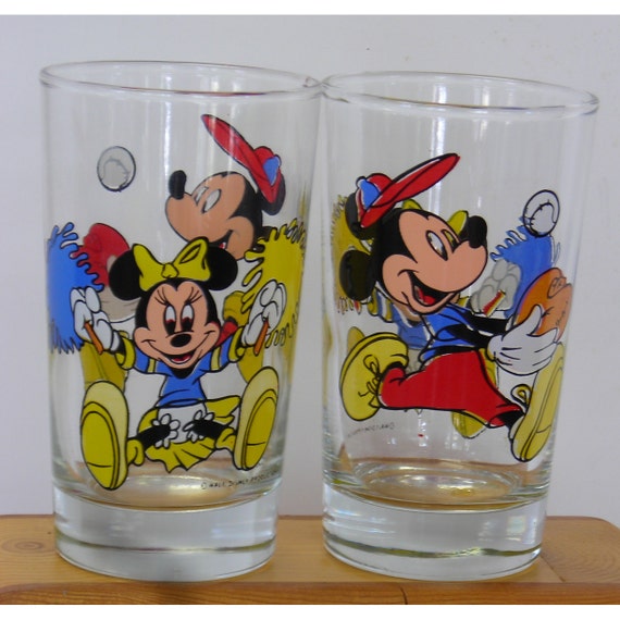 Pair Mickey and Minnie Mouse Novelty Drink Glasses Walt Disney