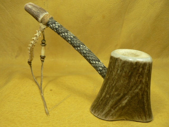 Hand Made Deer Antler Pipe / Rattlesnake Skin / Rattlesnake