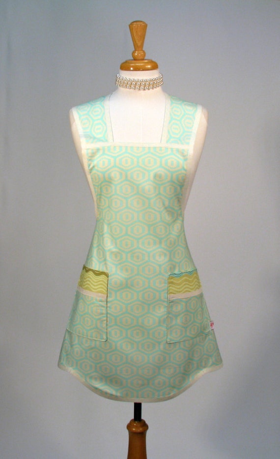 Womens Full Apron Retro Vintage Inspired by SwankyPlaceAprons