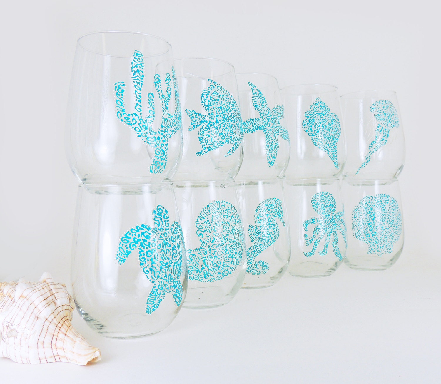 Beach theme stemless white wine glasses by ButterflyRougeStudio