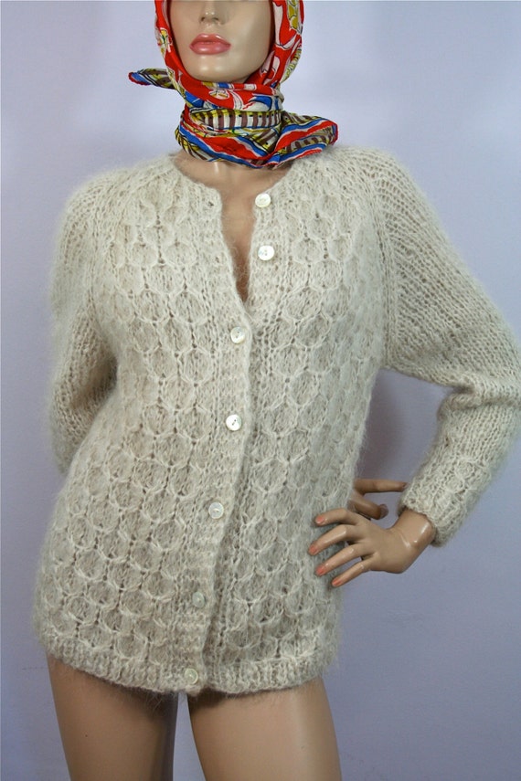 Vintage Mohair 1960s ITALY Pearl Beatnik Cardigan Sweater MOP