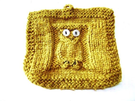 Vintage Handmade Owl Potholder Hand knit Sienna by JunqueGypsy