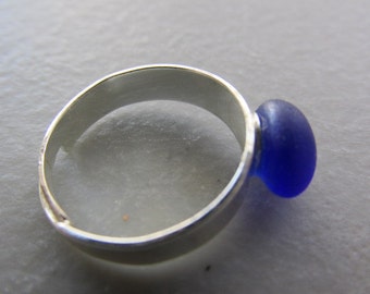 Blue Glass Ring, Adjustable Ring, Sea Glass Jewelry, Seaglass Ring, Beach Glass Ring, Gift for Women, Gift for Her, Blue Jewelry
