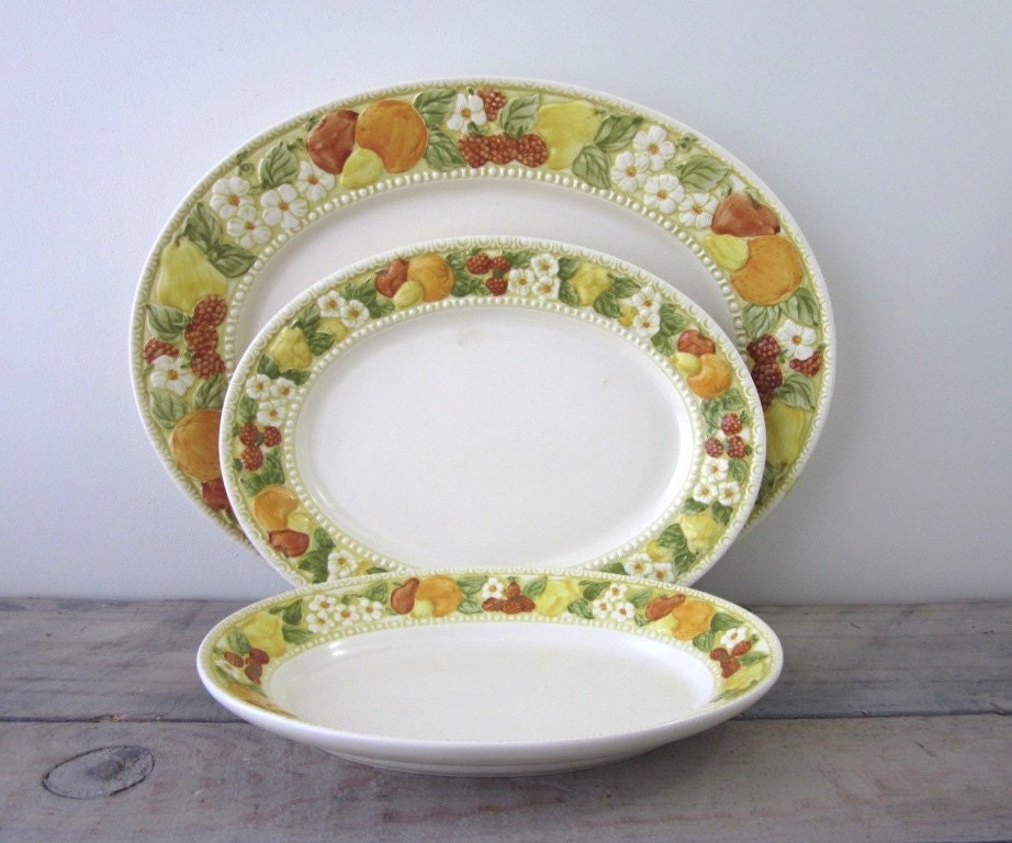 Vintage Metlox Vernon Ware Platters Set of Three