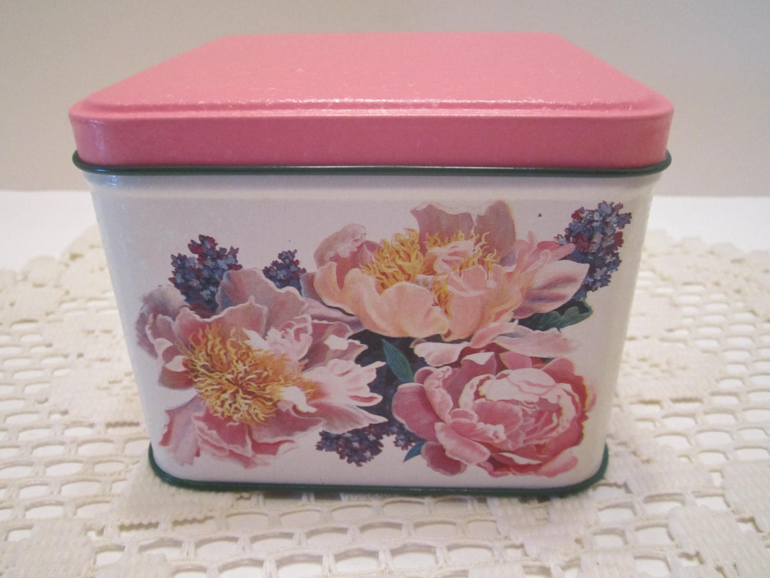Potpourri Brand Vintage Tin Box Container Designed by Jane