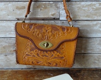 Vintage Hand Tooled leather Shoulder Purse Brown