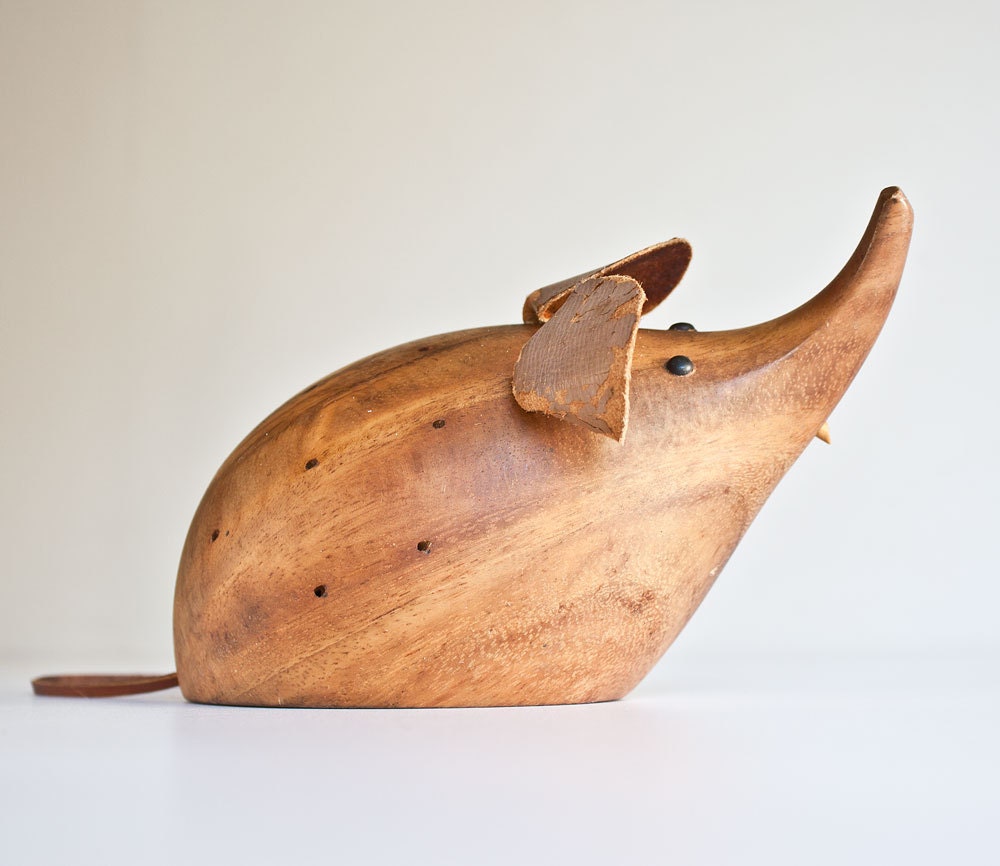 Vintage Hand Carved Wood Mouse