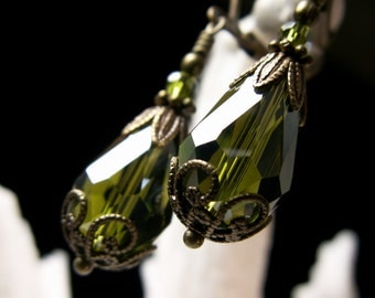 Moss Green Teardrop Victorian Earrings, Olive Crystal Dangle Vintage Bridal Style Drops, Antiqued Brass Filigree Titanic Temptations Jewelry