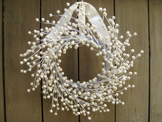 white berry wreath wedding decor wedding wreath winter white berry wreath wedding decor wedding wreath winter