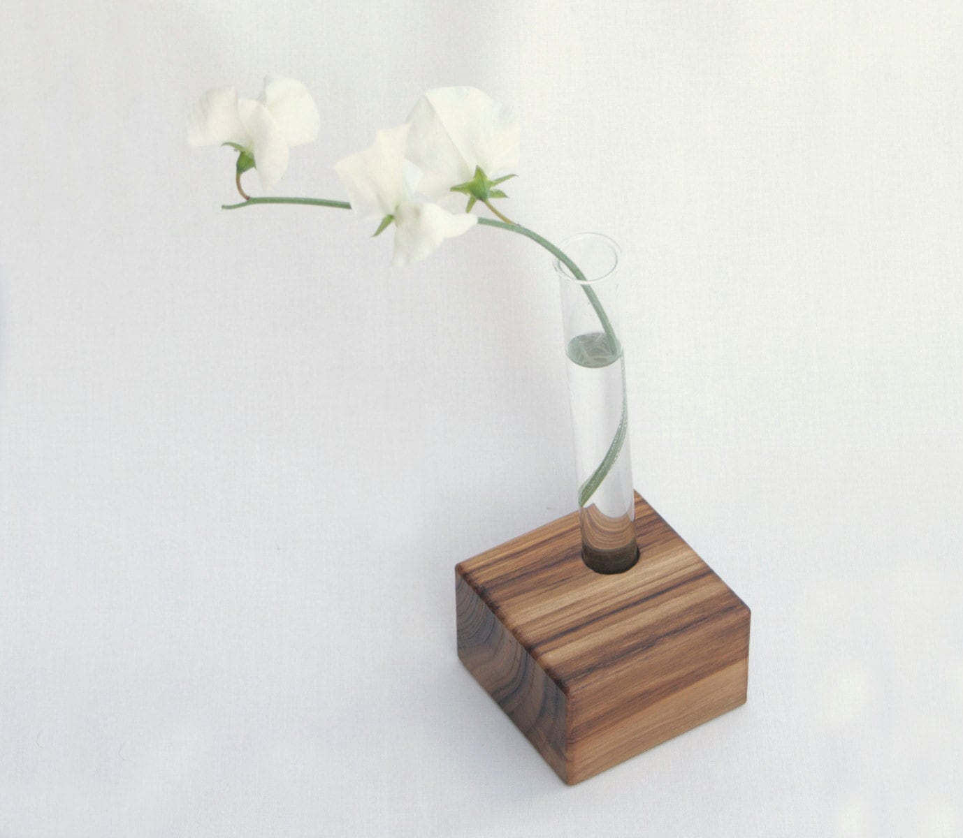 Wooden Bud Vase Flower Vase Wedding Decor Chestnut wood