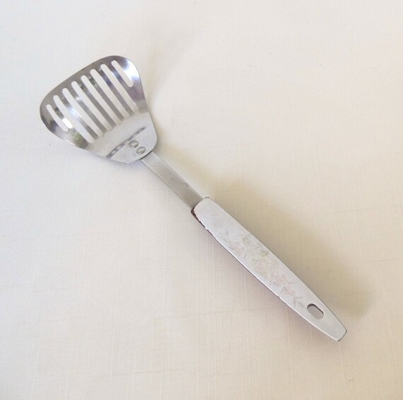 Stanley Slotted Scoop Utensil Small Kitchamajig by LaurasLastDitch