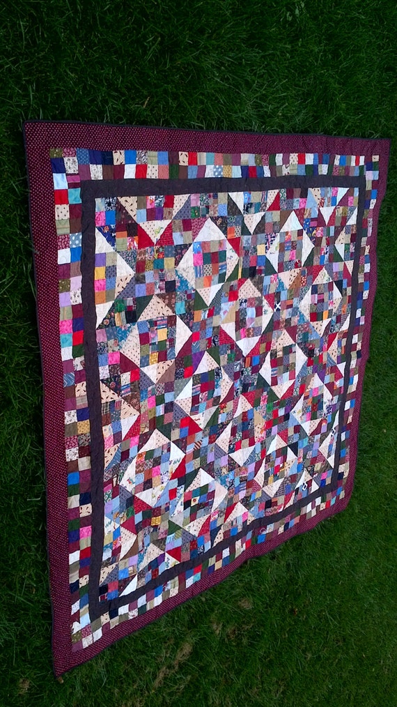 scrappy-jacobs-ladder-queen-quilt