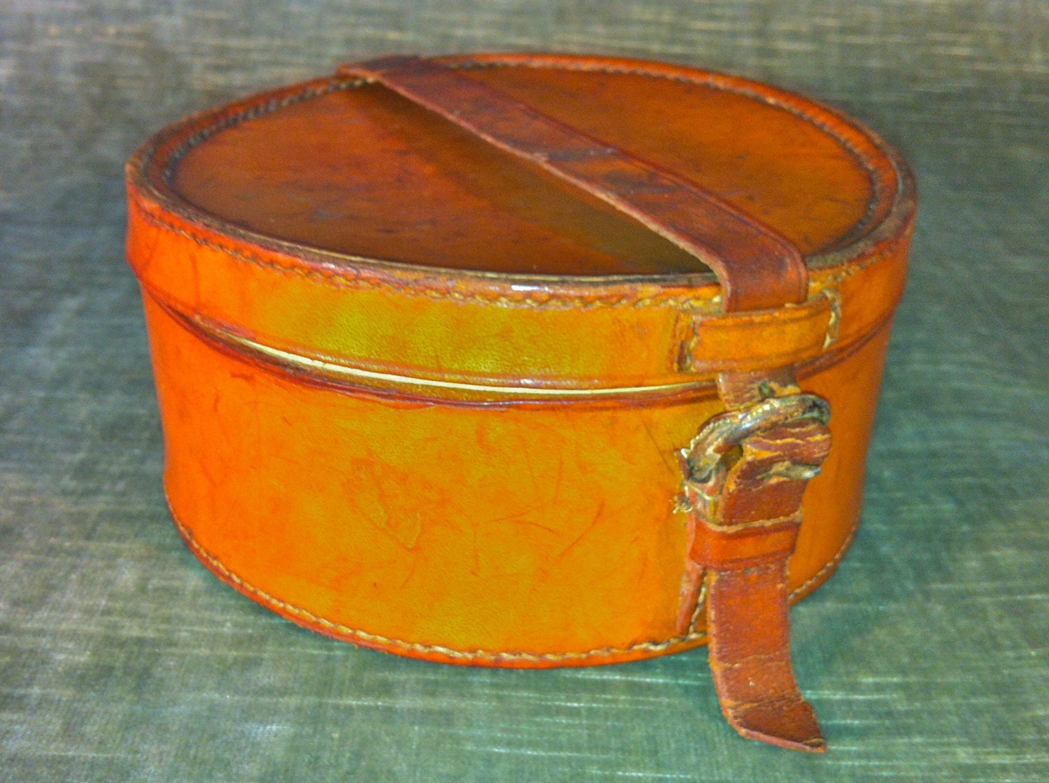 Antique Leather Collar & Cuff Box by on Etsy