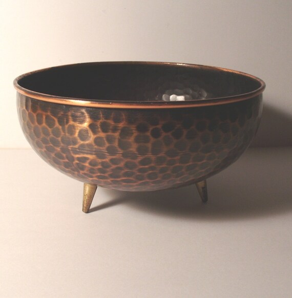 Vintage Hammered Copper Bowl with 3 Spike Feet Centerpiece