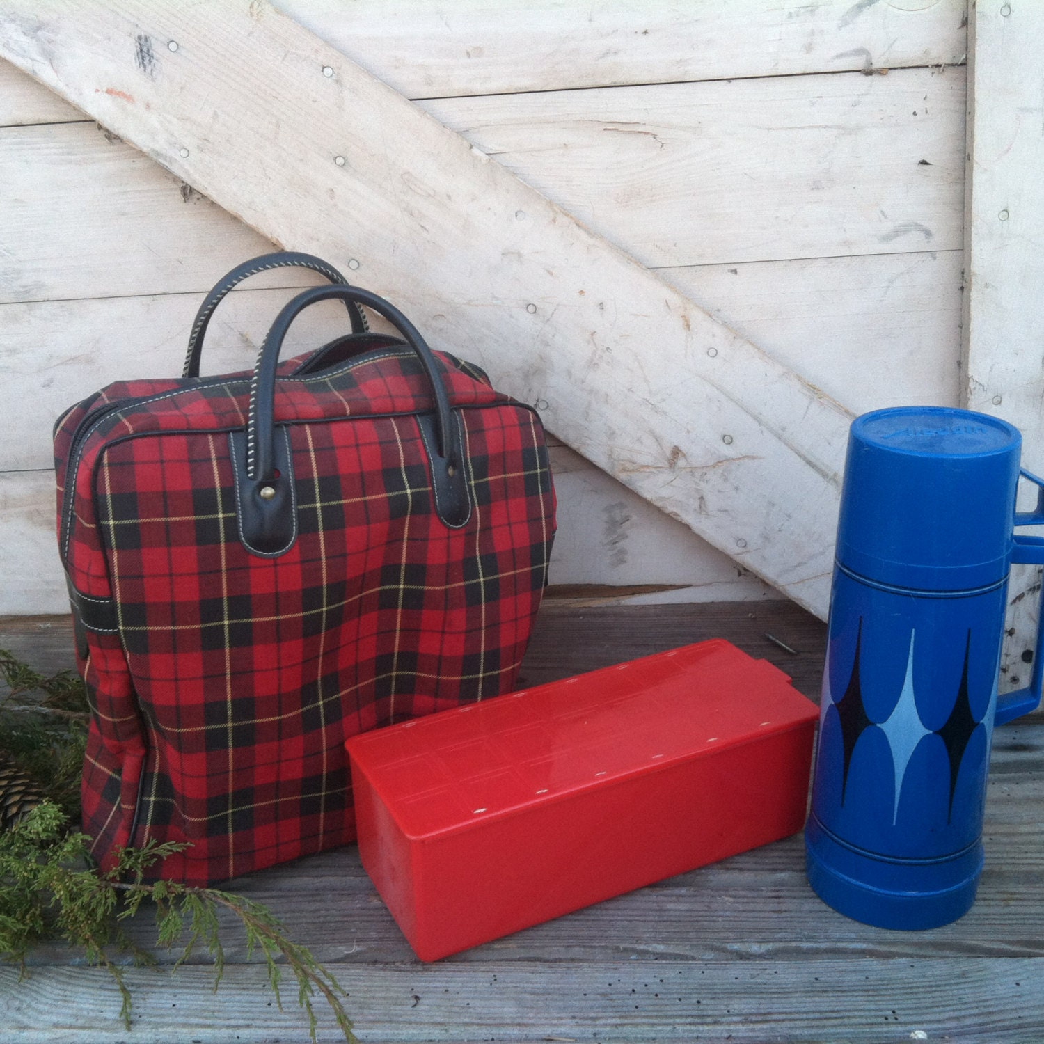 Retro Plaid Portable Picnic Set in Carrying Case Mid Century
