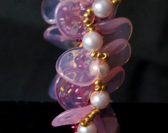 Pink Rose Petal Beaded Bracelet