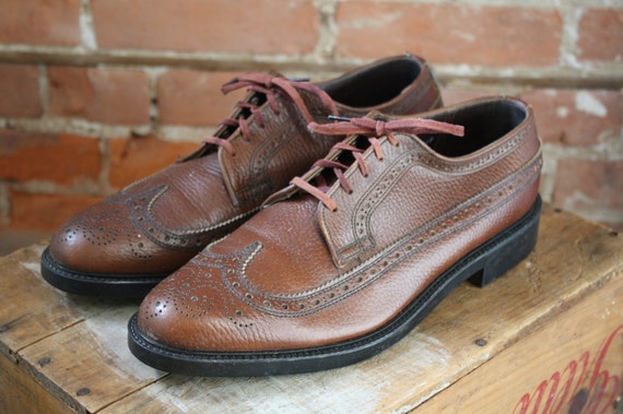 Vintage 70s Men's Wing Tip Brown Dress Shoes / Dapper Dress Shoes / by ...