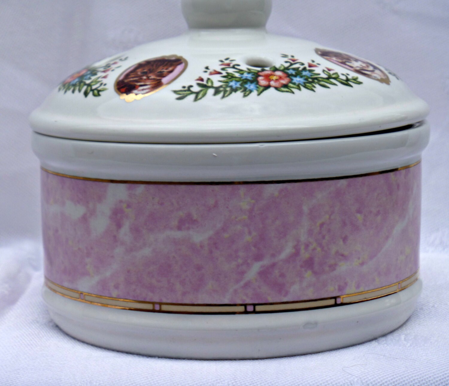 Trinket Potpourri Dish Historical Collection by EauPleineVintage