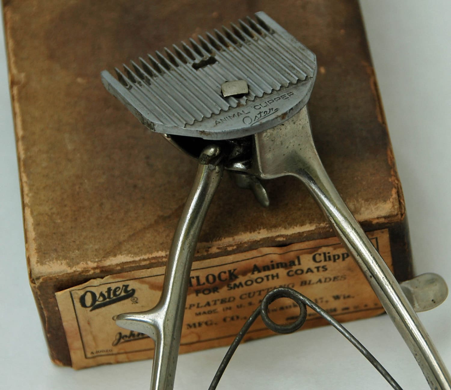 Vintage John OSTER FETLOCK ANIMAL Clipper For Smooth Coats