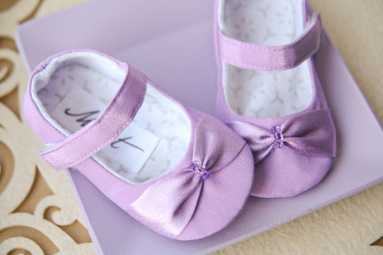 Lavender / lilac baby girl shoes purple by MartBabyAccessories
