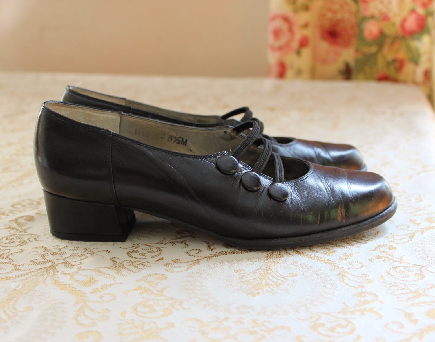 Black Leather Mary Jane Women's Shoes Vintage by BellaVitaVintage
