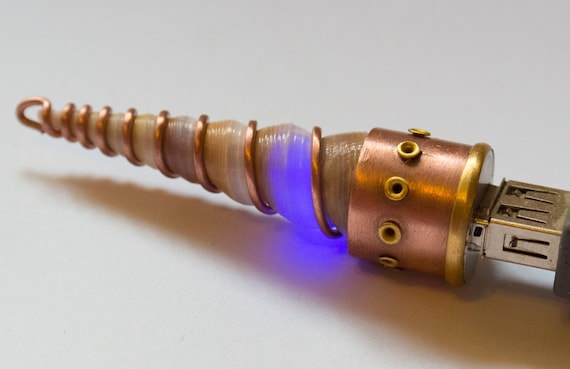 Flash drive 64 GB USB 3.0 Shell necklace by IngMet steampunk buy now online