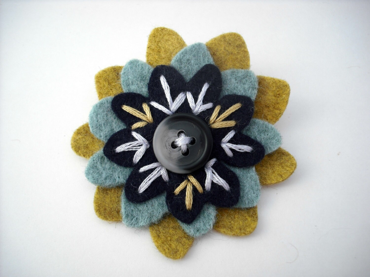 Wool Felt Flower Pin / Brooch by on Etsy