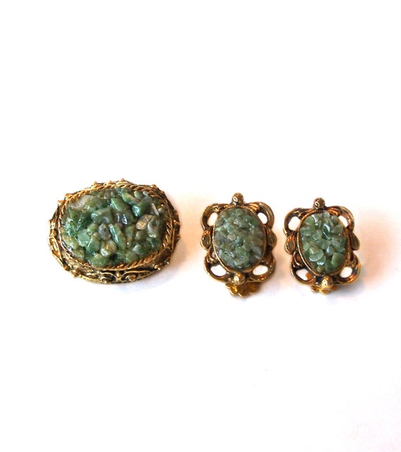 Vintage Lucky Jade Chip Brooch and Earrings Clip Antiqued