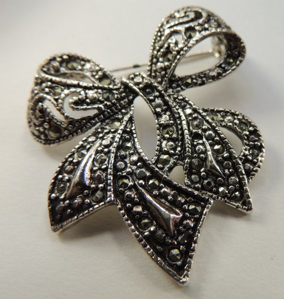 Vintage Marcasite Bow Brooch