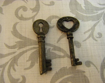 2 Rustic Skeleton Keys, primitive, rustic ,blackened, aged key charms, USAcharms
