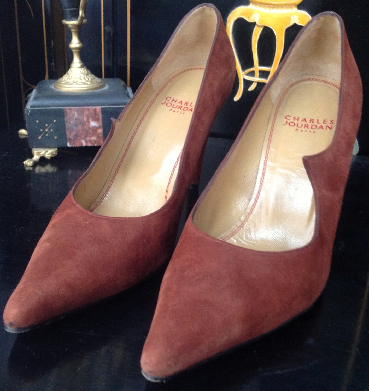 Chic Vintage Suede Charles Jourdan Paris, heels, shoes