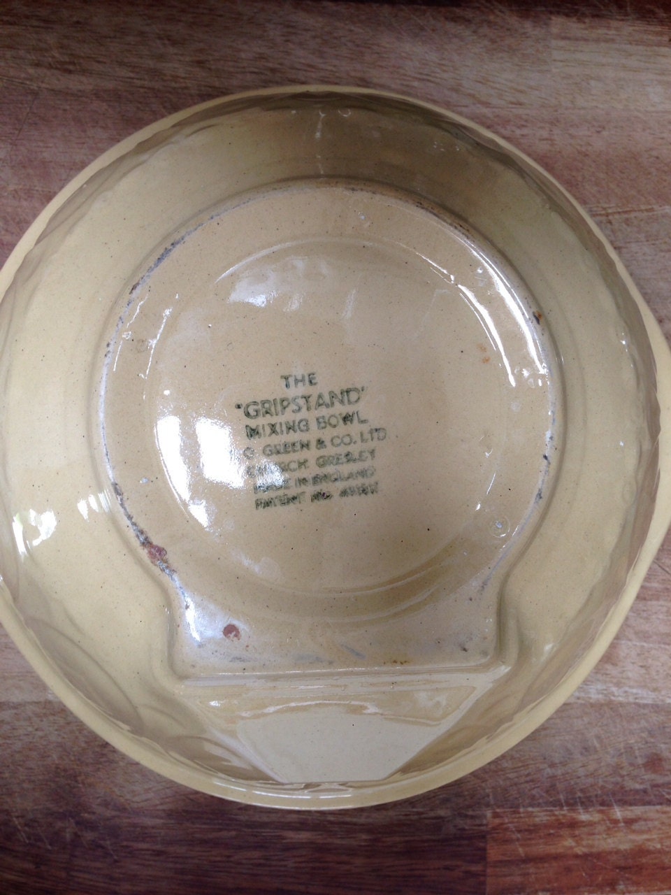 Large The 'Gripstand' Mixing Bowl T.G. Green & Co.