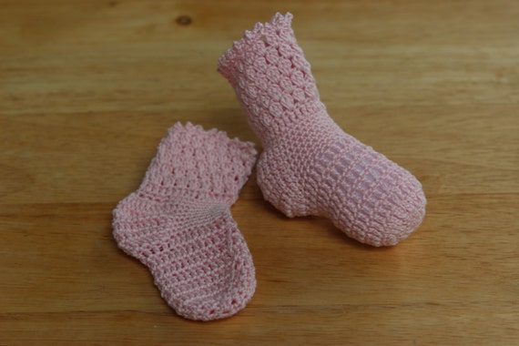 Items similar to Crocheted Baby Socks | Adjustable; 0-3months | Pink ...