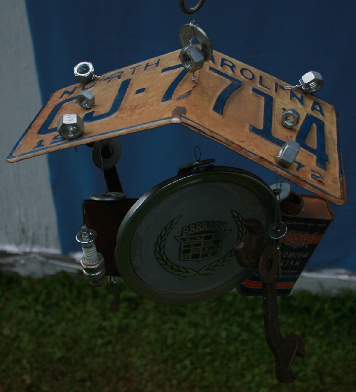 Car Automotive Wind Chime License Plate Tools Spark Plug