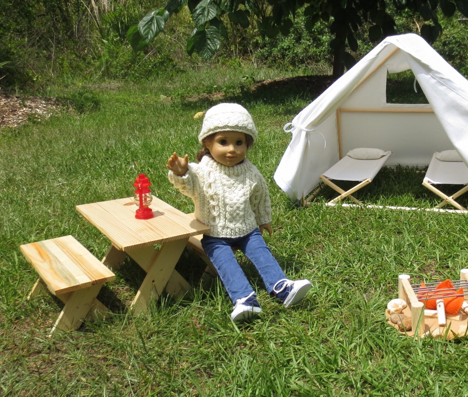 Doll PICNIC TABLE Small Seats two dolls Handcrafted for 18