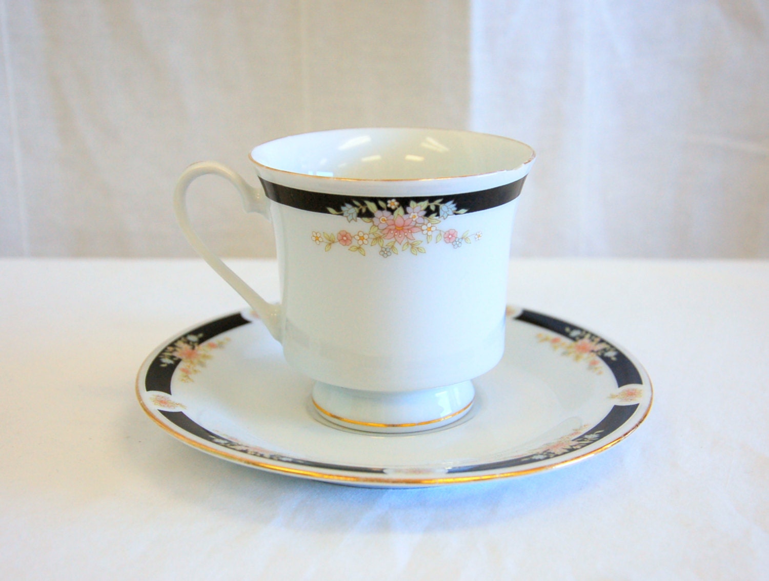 Crown Ming Fine China Jian Shing Teacup and Saucer Vintage