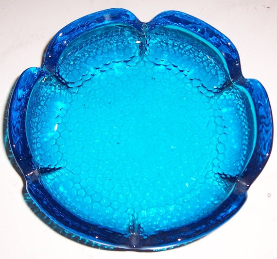 Vintage Anchor Hocking Sapphire Blue Glass Designed Ashtray