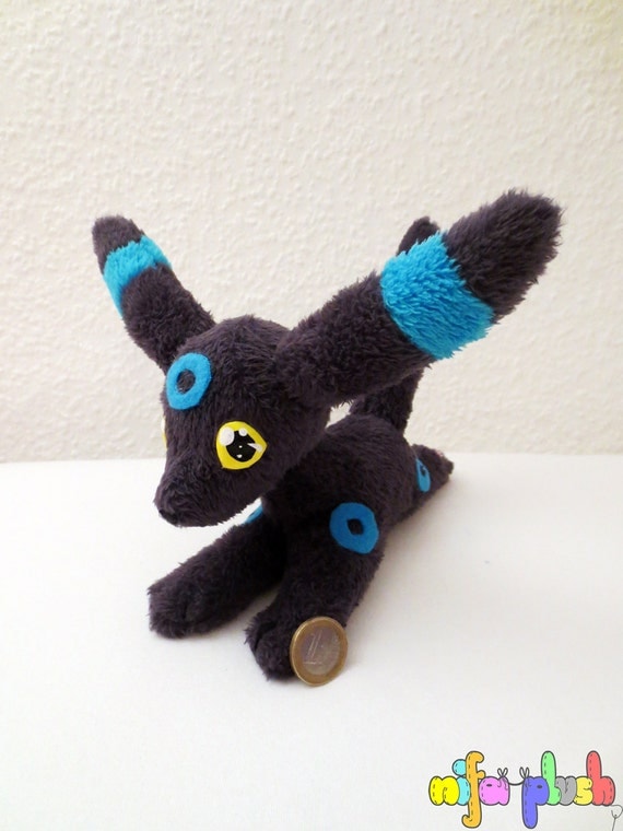 umbreon plush shiny